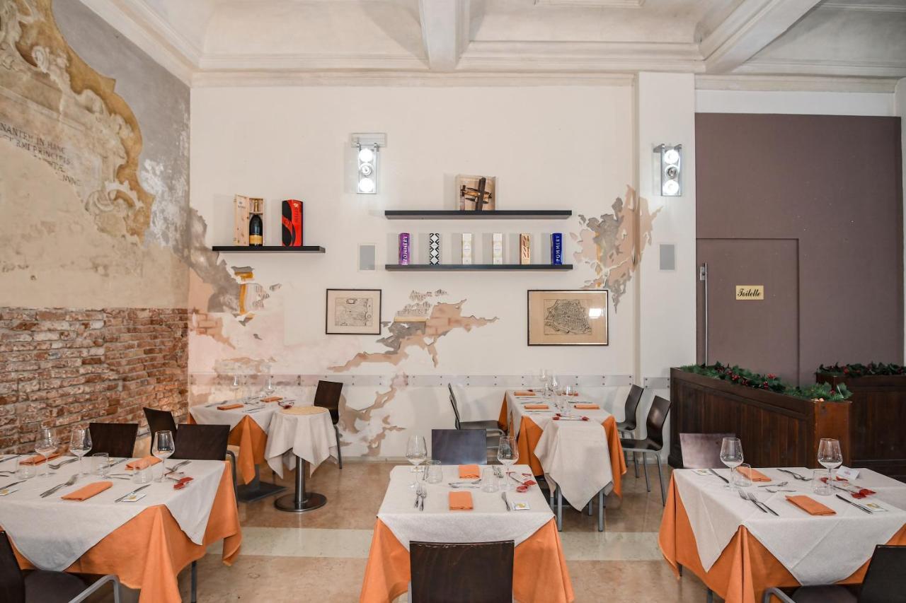 Zen Hotel Ferrara Exterior photo